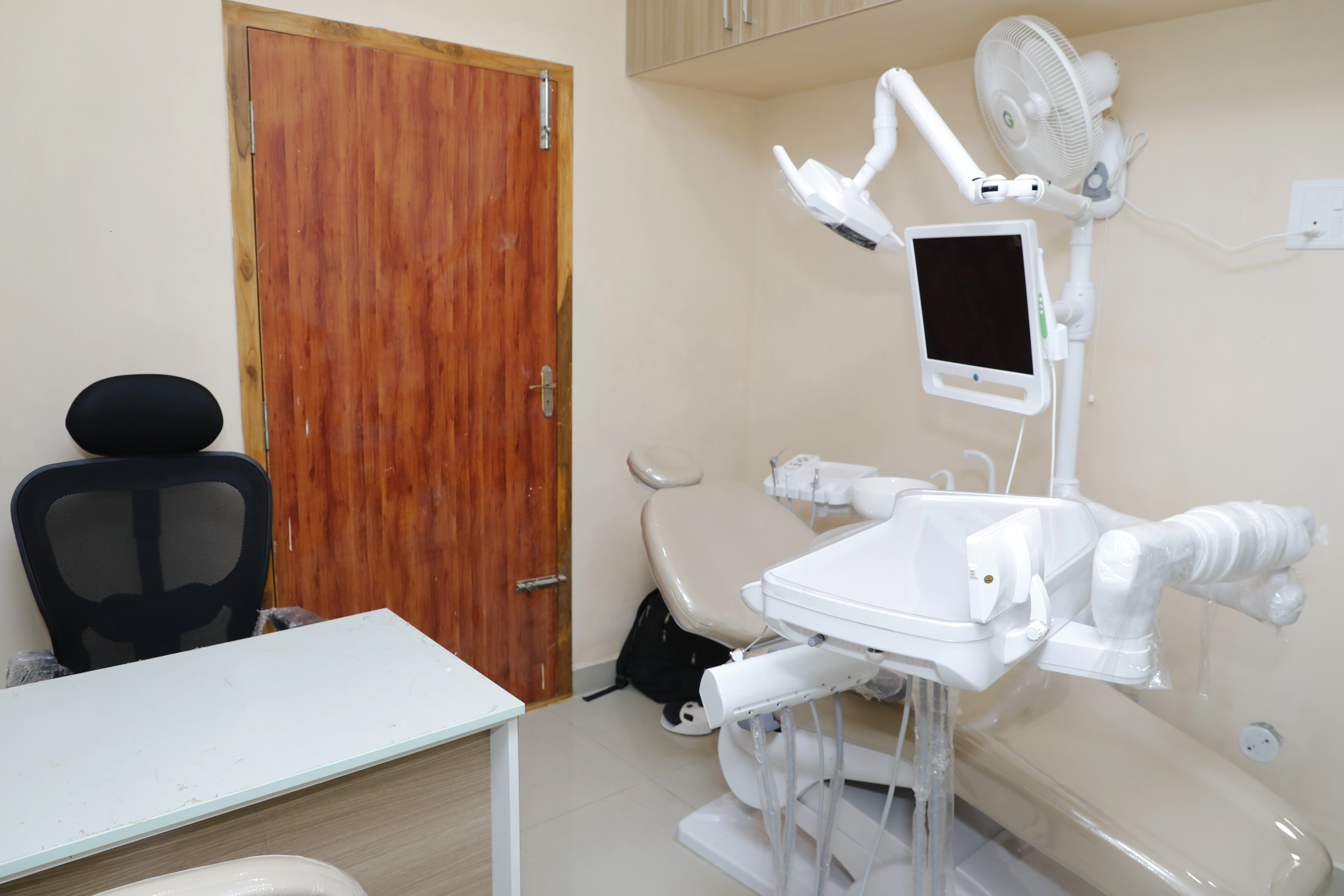 Nakshatra Dental Clinic treatment room